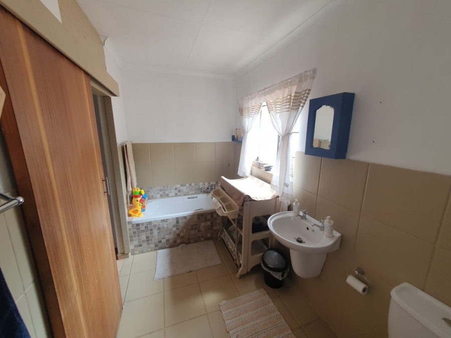 3 Bedroom Property for Sale in Potchefstroom North West